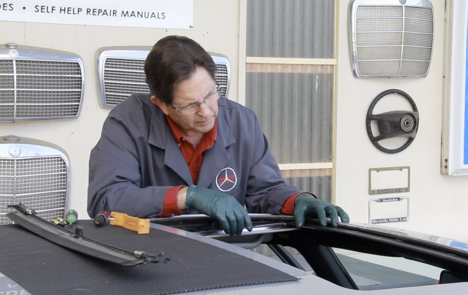 Sunroof Air Dam Removal and Replacement On Demand Video Product